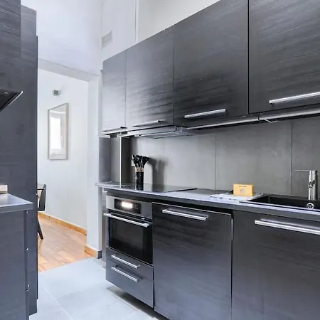 Apartment Concorde Saint Honore Charming 1br 4p Paris