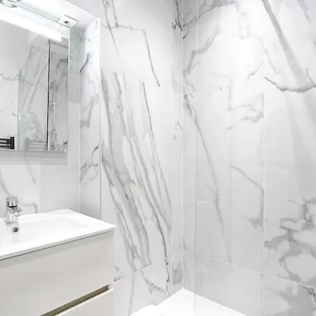 Concorde Saint Honore Charming 1br 4p Apartment Paris