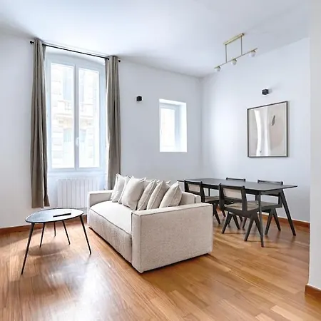 Concorde Saint Honore Charming 1br 4p Apartment Paris